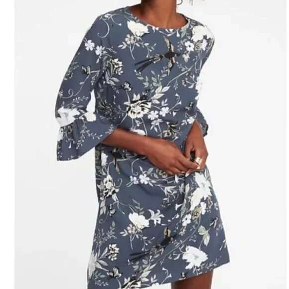 Old Navy Dresses & Skirts - Old Navy Birds and Butterfly Bell Long Sleeve Dress XS